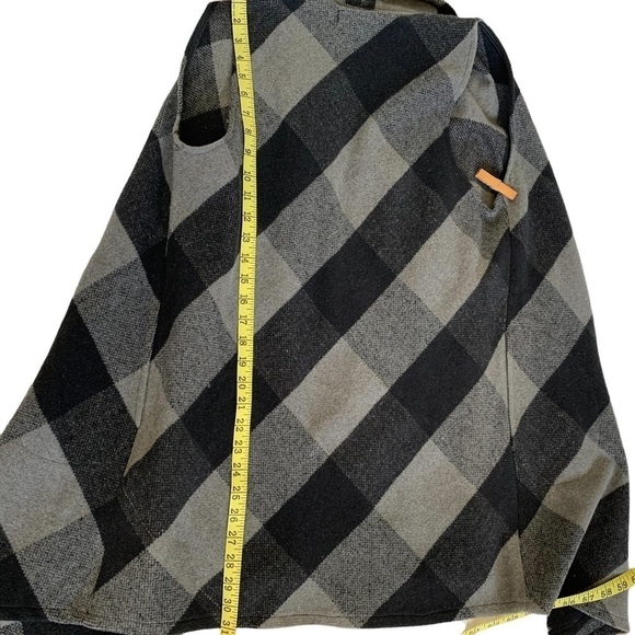 Talia swing style plaid vest - Picture 5 of 12